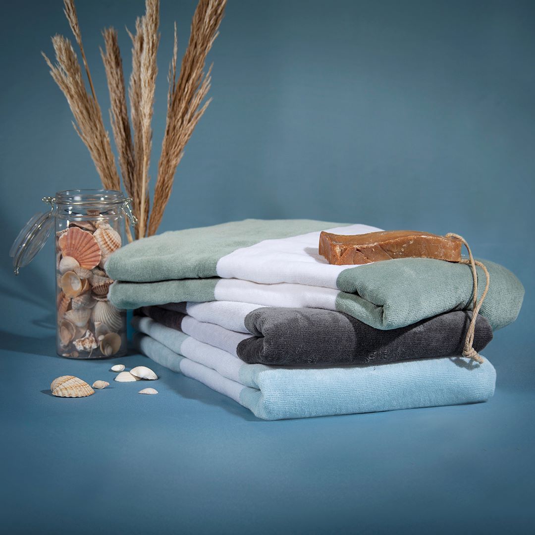 Clyr Strandlaken Sturdy Stripes 100x180 cm Highlands Green