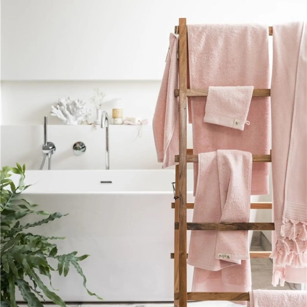 Walra Soft Cotton Handdoeken 70 x 140 cm - 550 gr/m² - Roze - 10 stuks