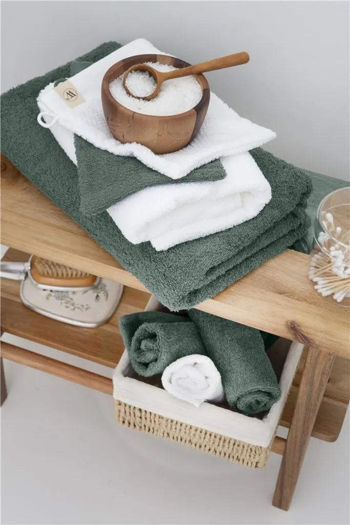 Walra Soft Cotton Handdoek 50 x 100 cm 550 gram Legergroen