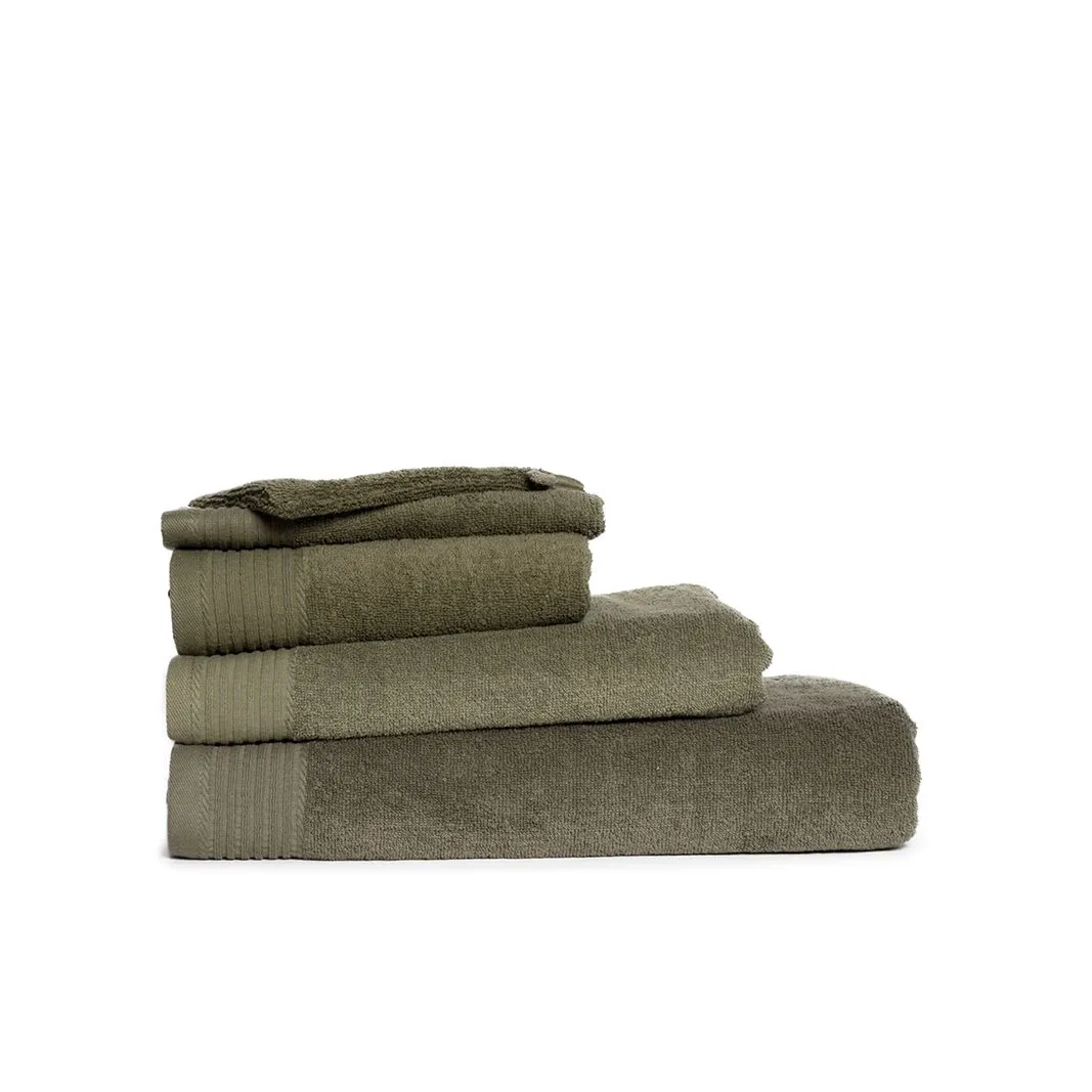 The One Badhanddoek 450 gram 70x140 cm Olive Green (5 stuks)