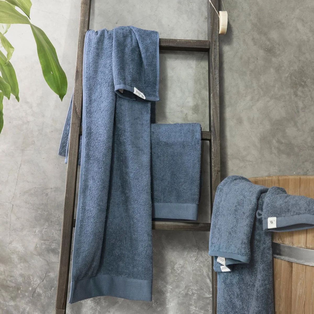 Walra Remade Cotton Handdoeken 70 x 140 cm - 550 gr/m² - Blauw - 10 stuks