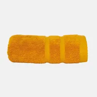 The One Handdoek Ultra Deluxe 50 x 100 cm 675 gr Gold Yellow