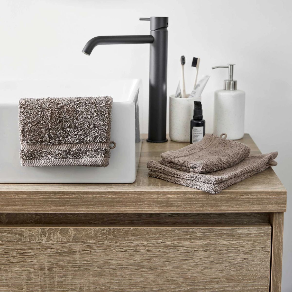 Byrklund Washand 16x21 cm 500gram Taupe- 4 stuks