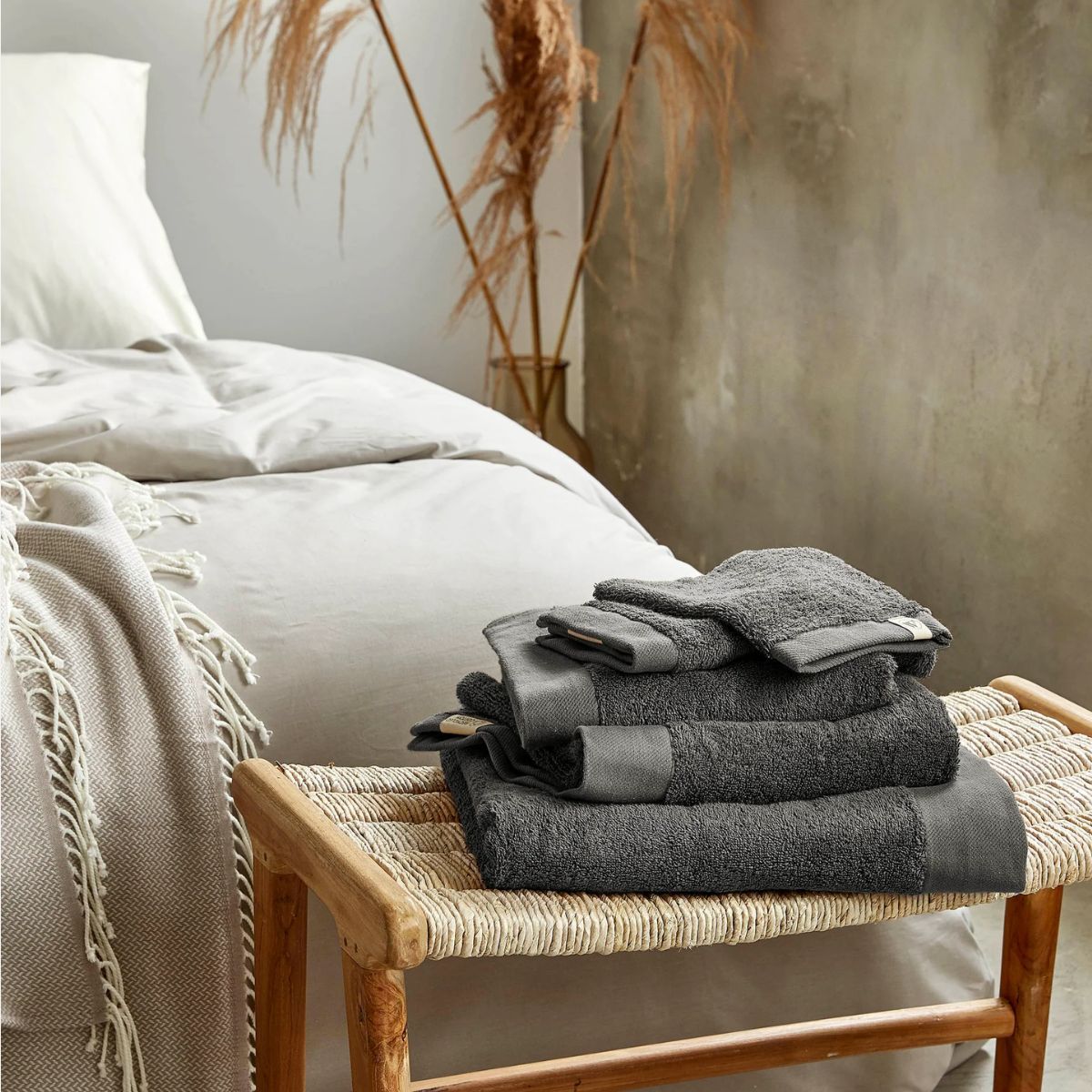 Walra Remade Cotton Handdoek 60 x 110 cm 550 gram Grey